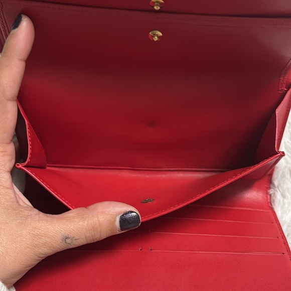 Louis Vuitton Sarah wallet with chain - Picture 10 of 12